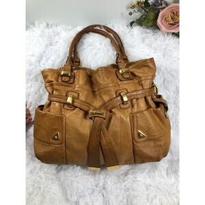 B. Makowsky Heavy Leather Shoulder Boho Handbag Camel Belted Magnetic Closure